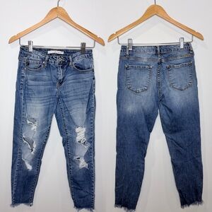 KanCan Distressed Raw Hem Blue Jeans (26)